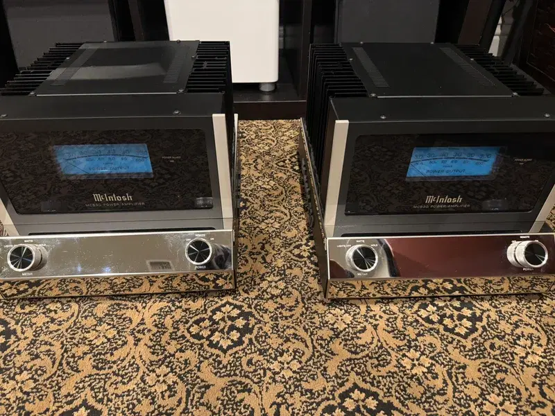 McIntosh MC830